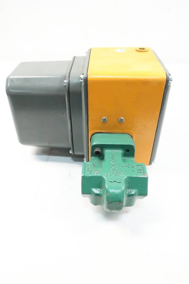 MAXON 100SMA11AA22BB22A0 GAS SHUTOFF VALVE 115VAC 1IN NPT D621644