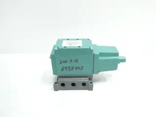 NUMATICS 33SAD441O000030 SOLENOID VALVE 3/8IN NPT 120V-AC 33SAD400O000030