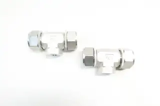 BOX OF 2 HY-LOK CBTF16-8U-SR-S316 STAINLESS TEE 1IN TUBE X 1IN TUBE X 1/2IN NPT