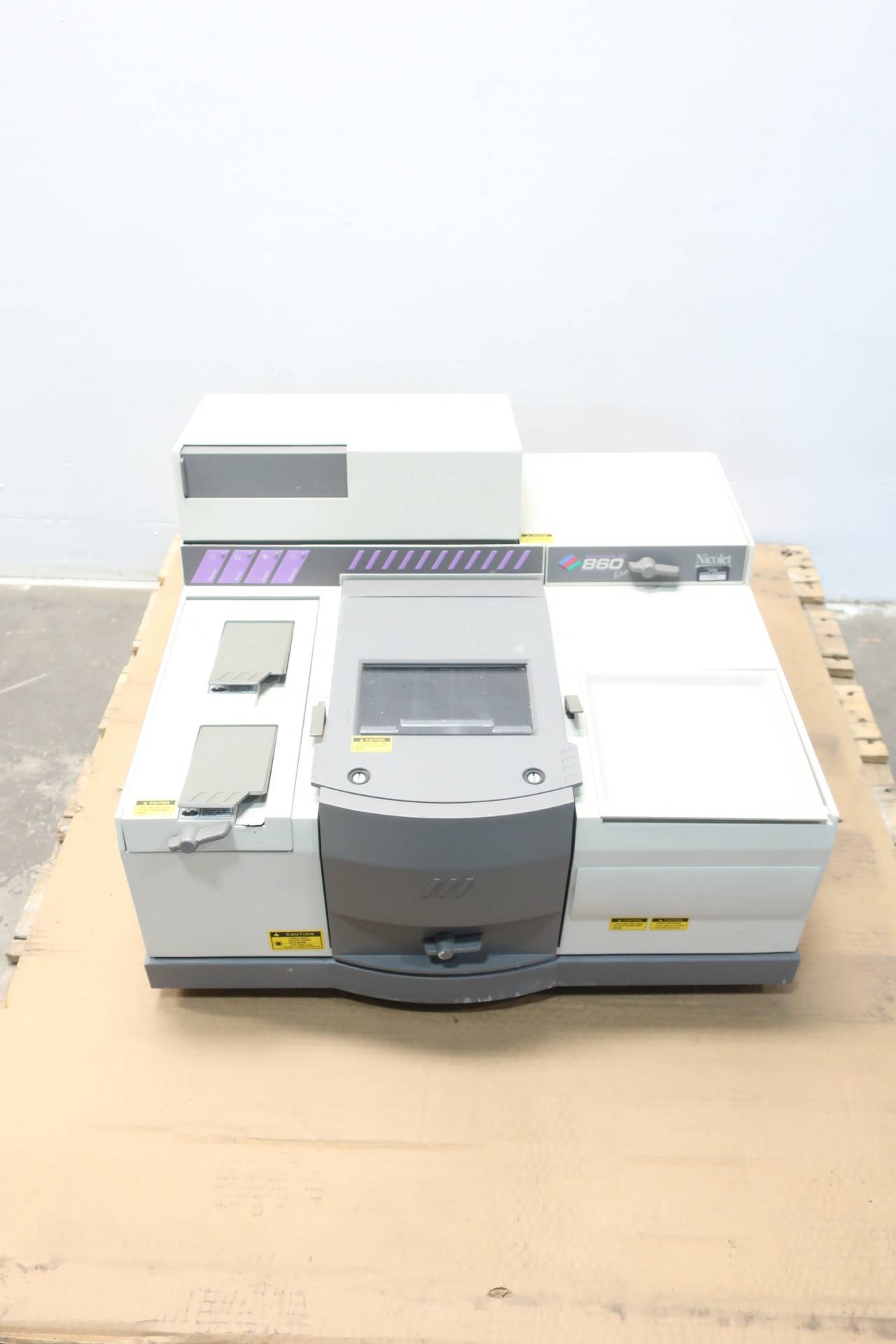 Nicolet Magna 860 Spectrometer 100 240v Ac 160w